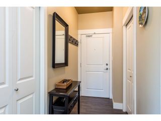 Photo 15: 502 2362 WHYTE Avenue in Port Coquitlam: Central Pt Coquitlam Condo for sale in "AQUILA" : MLS®# R2268294