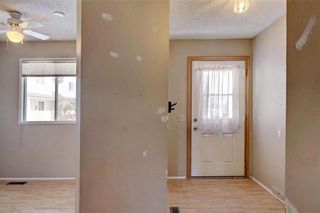 Photo 3: 175 20 FALBURY Crescent NE in Calgary: Falconridge House for sale : MLS®# C4178627