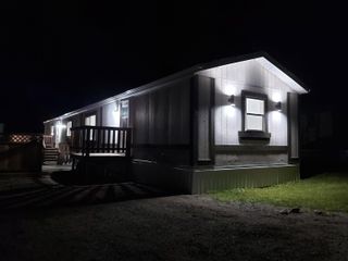 Photo 2: 33 3656 HILBORN Road in Quesnel: Quesnel - Town Manufactured Home for sale : MLS®# R2711575