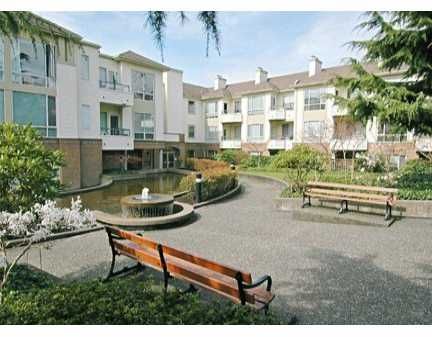 Main Photo: 409 6742 STATION HILL CT in Burnaby: South Slope Condo for sale (Burnaby South)  : MLS®# V582871
