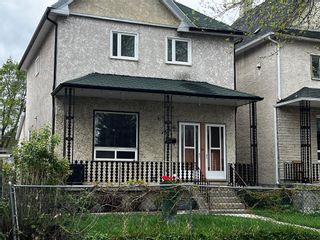Photo 1: 554 Agnes Street in Winnipeg: West End Residential for sale (5A)  : MLS®# 202313873