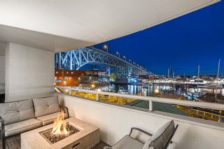 Photo 6: 202 1600 HOWE STREET in Vancouver: Yaletown Condo for sale (Vancouver West)  : MLS®# R2759738