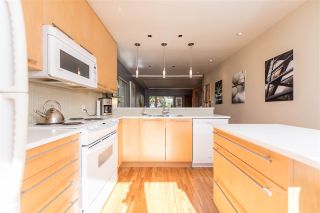 Photo 6: 2436 TURNER Street in Vancouver: Renfrew VE House for sale (Vancouver East)  : MLS®# R2116043