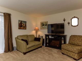 Photo 3: 4 951 17th St in COURTENAY: CV Courtenay City Row/Townhouse for sale (Comox Valley)  : MLS®# 721888