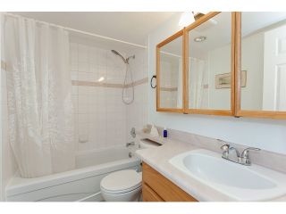 Photo 16: 102 5375 205 Street in Langley: Langley City Condo for sale in "GLENMONT PARK" : MLS®# R2053882