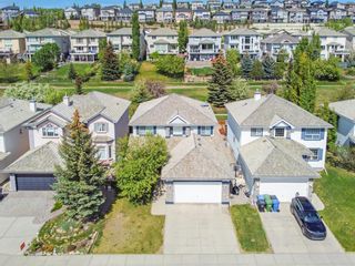 Photo 2: 78 Springbank Crescent SW in Calgary: Springbank Hill Detached for sale : MLS®# A2050900