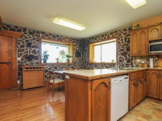 Photo 8: 5083 BEAUFORT ROAD in FANNY BAY: CV Union Bay/Fanny Bay House for sale (Comox Valley)  : MLS®# 736353