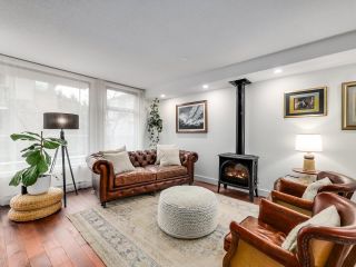 Photo 3: 318 2223 W BROADWAY in Vancouver: Kitsilano Townhouse for sale (Vancouver West)  : MLS®# R2676842