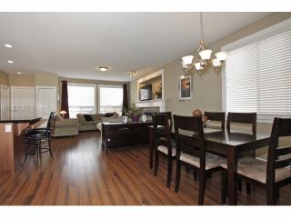 Photo 7: 19479 66A AV in Surrey: Clayton House for sale (Cloverdale)  : MLS®# F1409751