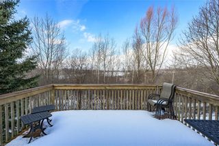 Photo 3: 8 50 NORTHUMBERLAND Road in London: North L Residential for sale (North)  : MLS®# 40201450