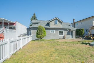 Photo 1: 32365 CORDOVA Avenue in Abbotsford: Abbotsford West House for sale : MLS®# R2871985