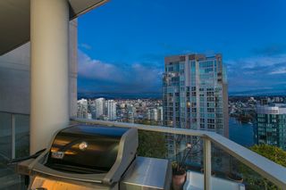 Photo 5: 3801 1438 Richards Street in Vancouver: Yaletown Home for sale () 