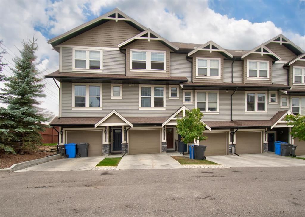 Main Photo: 1707 280 Williamstown Close NW: Airdrie Row/Townhouse for sale : MLS®# A2075450
