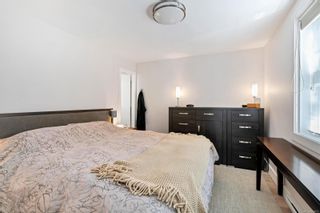 Photo 14: 2715/2717 Grosvenor Rd in Victoria: Vi Oaklands Single Family Residence for sale : MLS®# 963673