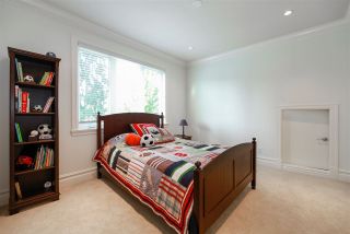 Photo 18: 7628 WHEATER Court in Burnaby: Deer Lake House for sale (Burnaby South)  : MLS®# R2235667