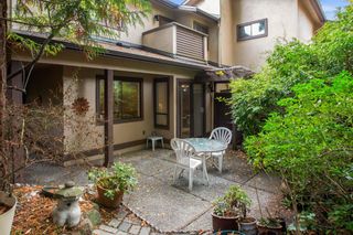 Photo 1: 103 12755 16 Avenue in Surrey: Crescent Bch Ocean Pk. Townhouse for sale in "Courtyards" (South Surrey White Rock)  : MLS®# R2631785