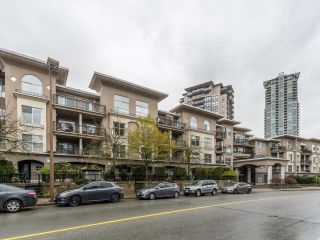 Photo 1: 401 1185 PACIFIC Street in Coquitlam: North Coquitlam Condo for sale in "Centreville" : MLS®# R2696616