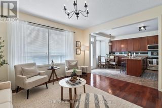 Photo 12: 35 PERSONNA CIRCLE in Brampton: House for sale : MLS®# W8320628