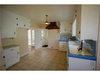 Photo 10: POINT LOMA House for sale : 2 bedrooms : 4445 Cape May Avenue in San Diego