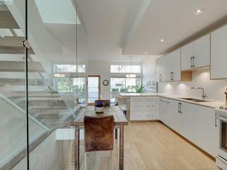 Photo 14: 403 Kingston St in VICTORIA: Vi James Bay Row/Townhouse for sale (Victoria)  : MLS®# 804968