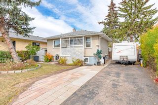 Photo 1: 1807 41 Street NW in Calgary: Montgomery Detached for sale : MLS®# A2082495