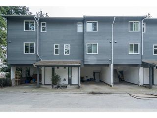 Photo 1: 37 1240 FALCON Drive in Coquitlam: Upper Eagle Ridge Townhouse for sale in "FALCON RIDGE" : MLS®# R2258936