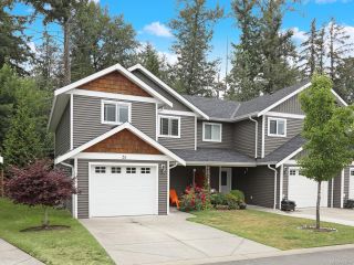 Photo 2: 31 3400 Coniston Cres in CUMBERLAND: CV Cumberland Row/Townhouse for sale (Comox Valley)  : MLS®# 823907