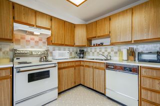 Photo 11: 1007 615 BELMONT Street in New Westminster: Uptown NW Condo for sale in "Belmont Tower" : MLS®# R2630693
