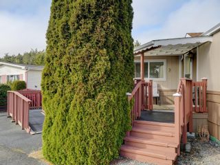 Photo 6: 10 7871 West Coast Rd in Sooke: Sk Kemp Lake Manufactured Home for sale : MLS®# 930859