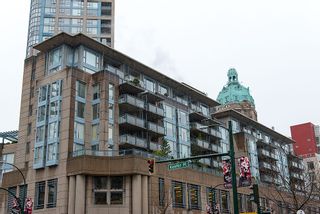 Photo 1: 508 555 ABBOTT Street in Vancouver: Downtown VW Condo for sale in "PARIS PLACE" (Vancouver West)  : MLS®# V985297
