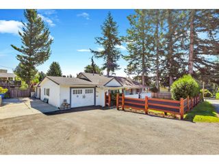 Photo 1: 8036 PHILBERT Street in Mission: Mission BC House for sale : MLS®# R2476390
