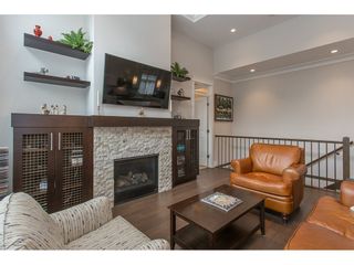 Photo 7: 2 15989 MOUNTAIN VIEW Drive in Surrey: Grandview Surrey Townhouse for sale in "HEARTHSTONE IN THE PARK" (South Surrey White Rock)  : MLS®# R2153364