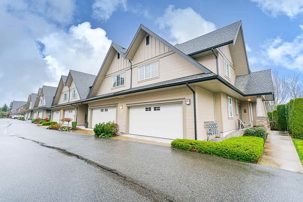 Main Photo: 64 2501 161A Street in Surrey: Grandview Surrey Townhouse for sale in "HIGHLAND PARK" (South Surrey White Rock)  : MLS®# R2554054