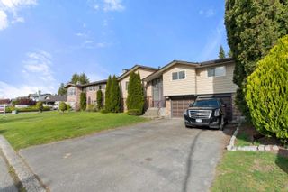 Photo 6: 4952 208A Street in Langley: Langley City House for sale : MLS®# R2871581