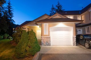 Photo 1: 23 1506 EAGLE MOUNTAIN Drive in Coquitlam: Westwood Plateau Townhouse for sale in "RIVER ROCK" : MLS®# R2705760