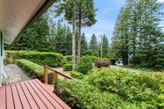 Photo 3: 6412 ROCKWELL Drive in Harrison Hot Springs: Harrison Lake House for sale : MLS®# R2860118