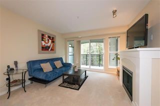 Photo 5: 412 3050 Dayanee Springs in Coquitlam: Westwood Plateau Condo for sale : MLS®# R2344015