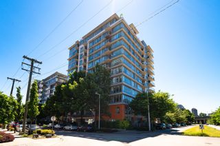 Photo 2: 708 1833 CROWE Street in Vancouver: False Creek Condo for sale in "Foundry" (Vancouver West)  : MLS®# R2703436