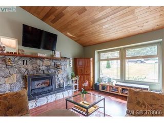 Photo 2: 848 Ankathem Pl in VICTORIA: Co Sun Ridge House for sale (Colwood)  : MLS®# 760422