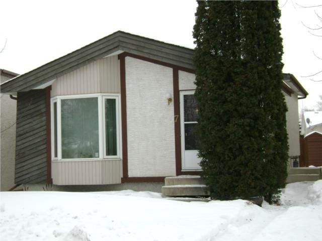 Main Photo:  in WINNIPEG: St Vital Residential for sale (South East Winnipeg)  : MLS®# 1001769