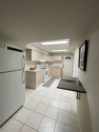 Photo 5: 30 Arvida Drive in Vaughan: Brownridge House (Apartment) for lease : MLS®# N7397210