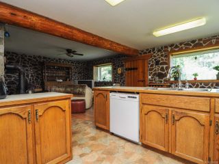 Photo 12: 5083 BEAUFORT ROAD in FANNY BAY: CV Union Bay/Fanny Bay House for sale (Comox Valley)  : MLS®# 736353