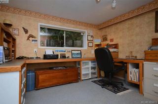 Photo 16: 3954 Grandis Pl in VICTORIA: SE Queenswood House for sale (Saanich East)  : MLS®# 774974