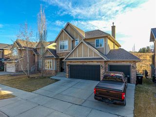 Photo 1: 333 Discovery Ridge Boulevard SW in Calgary: Discovery Ridge Detached for sale : MLS®# A1210935
