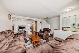 Photo 5: 341 Martindale Boulevard NE in Calgary: Martindale Detached for sale : MLS®# A2130179