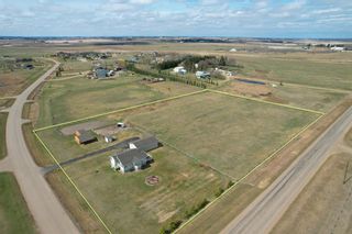 Main Photo: #2 Carlisle Road in Rural Stettler No. 6, County of: Rural Stettler County Detached for sale : MLS®# A2128057