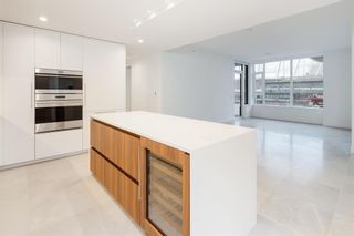 Photo 4: 803 885 CAMBIE Street in Vancouver: Downtown VW Condo for sale (Vancouver West)  : MLS®# R2869003