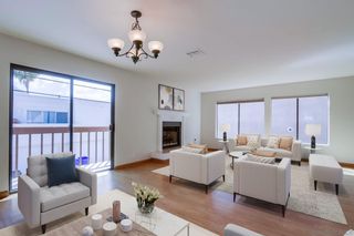 Photo 2: CROWN POINT Townhouse for sale : 2 bedrooms : 3825 Kendall St in San Diego
