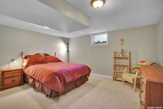 Photo 36: 320 10th Street East in Saskatoon: Nutana Residential for sale : MLS®# SK968553