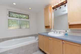 Photo 12: 2310 Tanner Rd in VICTORIA: CS Tanner House for sale (Central Saanich)  : MLS®# 768369